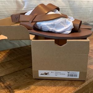 Vivobarefoot Women’s Kuru II sandals Size 40eu